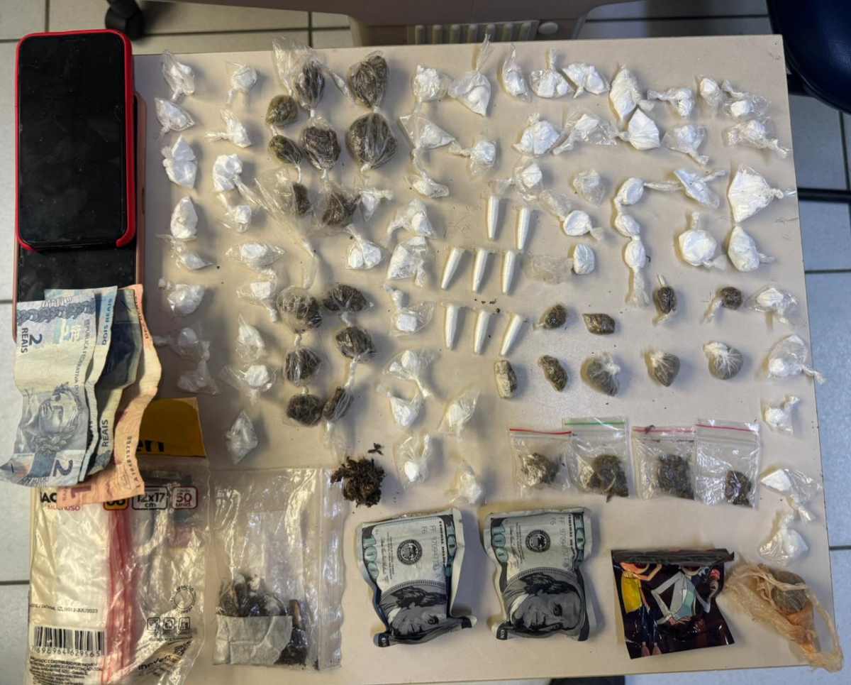 25° BPM realiza prisão em flagrante de um casal por tráfico de drogas