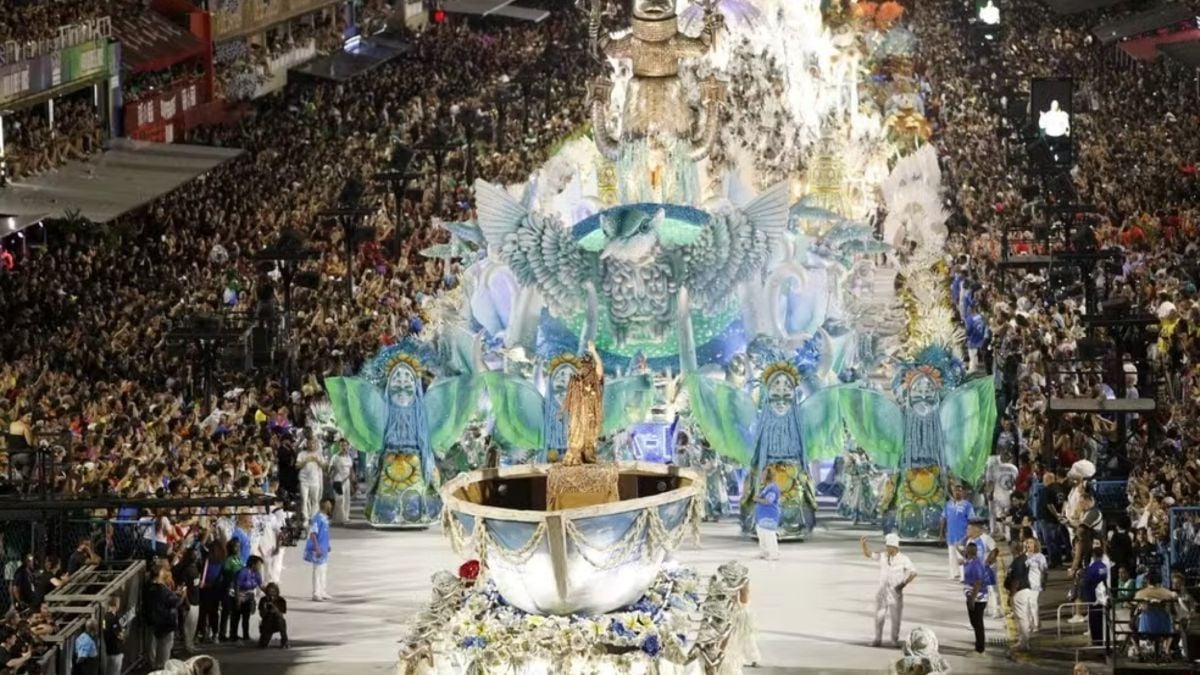 Bembé Carro da Beija-Flor de Nilópolis