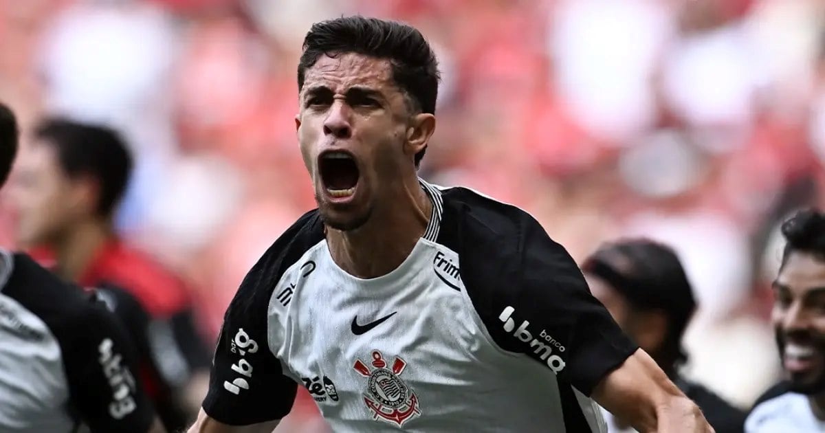 Ex-Vitória Gabriel Paulista
