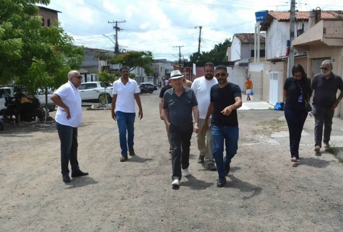 Intervenções da Prefeitura de Feira vão resolver engarrafamentos na entrada do Feira IX