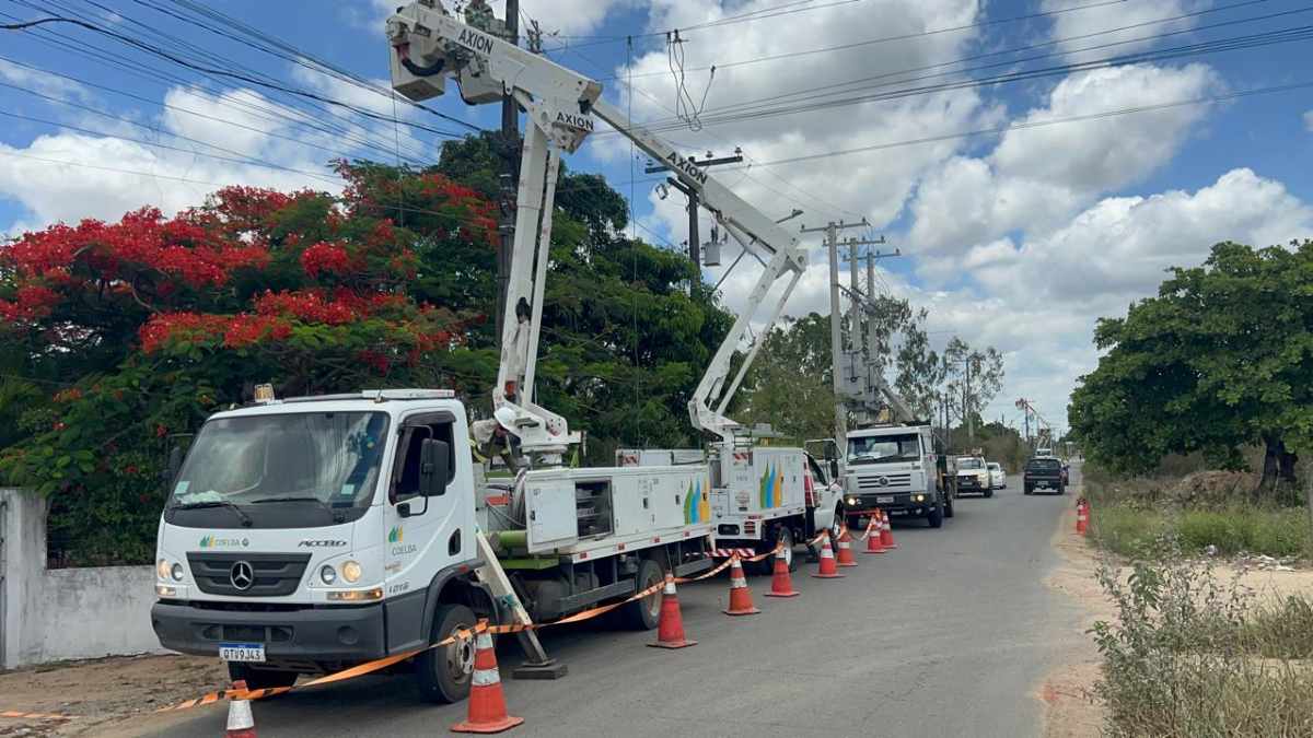 Neoenergia Coelba realiza megaoperação de manutenção preventiva na Matinha e realiza mais de 200 podas em um dia