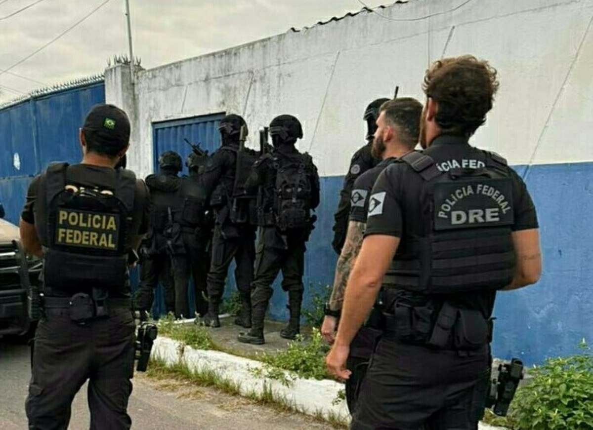 Polícia Federal desvenda esquema de tráfico internacional de drogas no Porto de Salvador