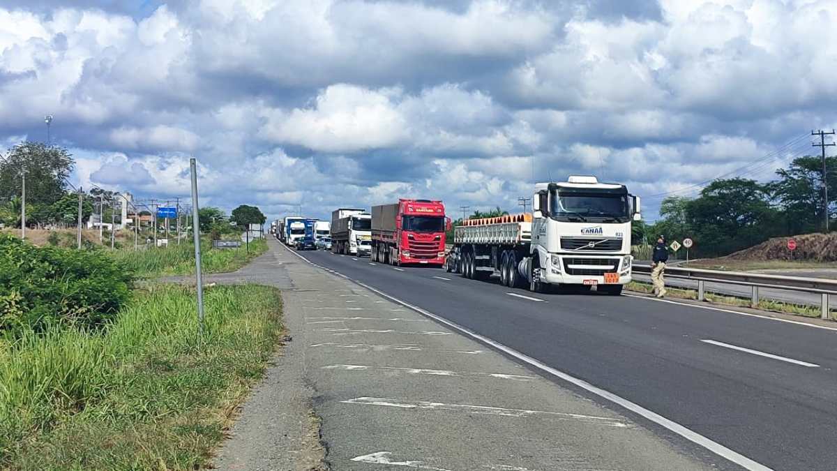 Protesto na BR 116 Sul