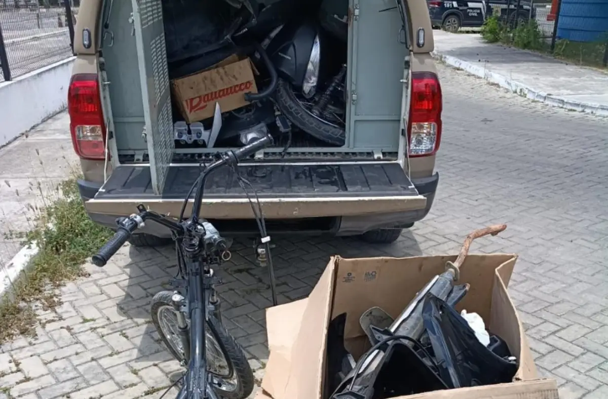 Polícia Militar descobre desmanche de motocicletas no bairro Aviário