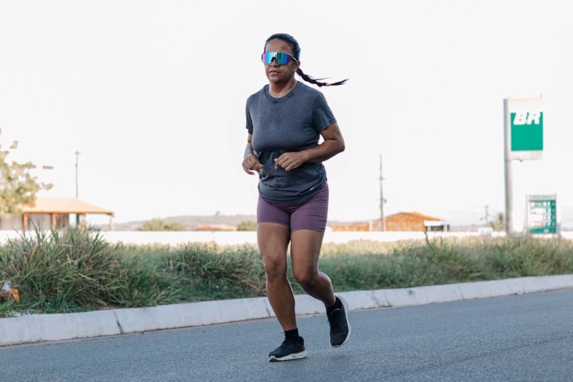 Projeto de corrida usa atividade física como ferramenta de prevenção em saúde e transformação social em Santa Bárbara