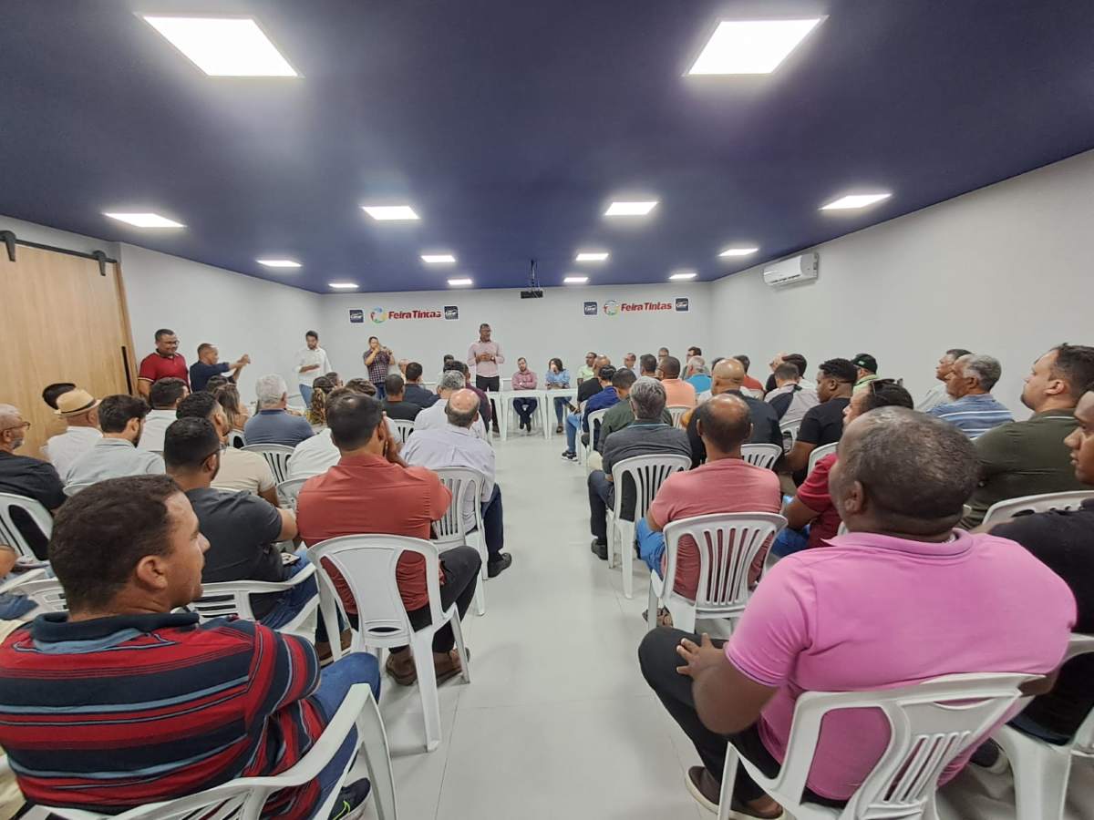 Mega reunião dos pequenos construtores