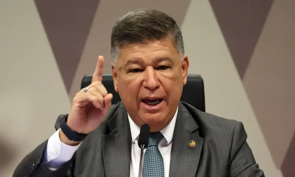 Polícia Legislativa vai investigar vazamento de dados de Daniel Vorcaro, diz senador