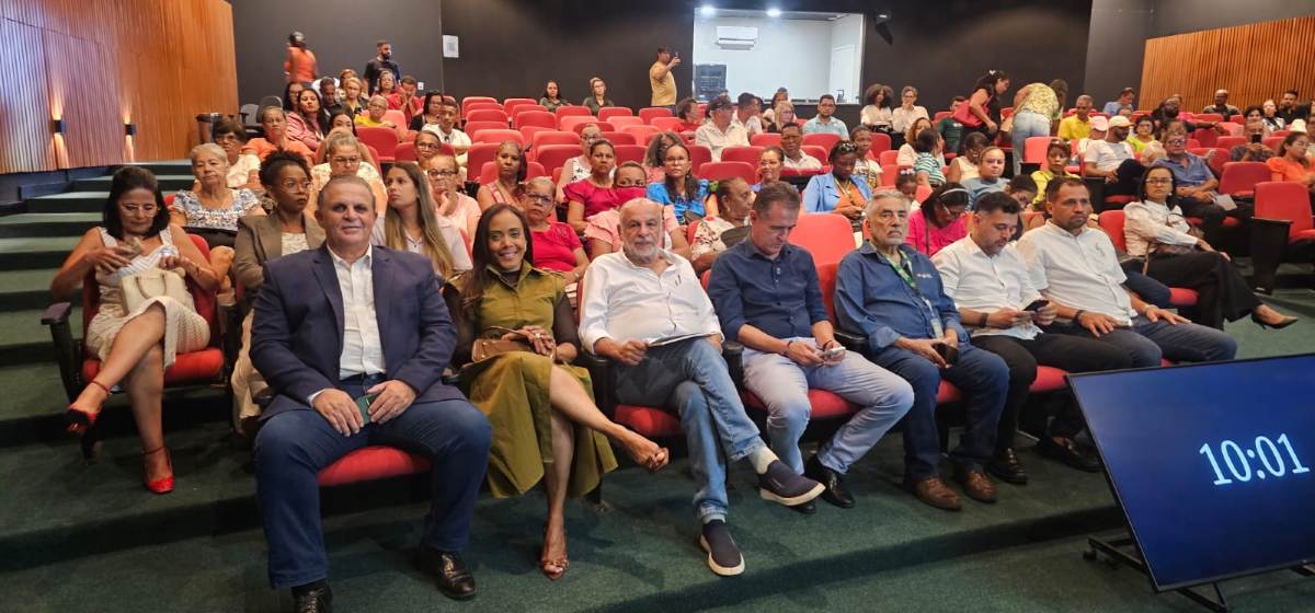 Cufa realiza 1º encontro sobre cooperativismo e empreendedorismo em Feira de Santana