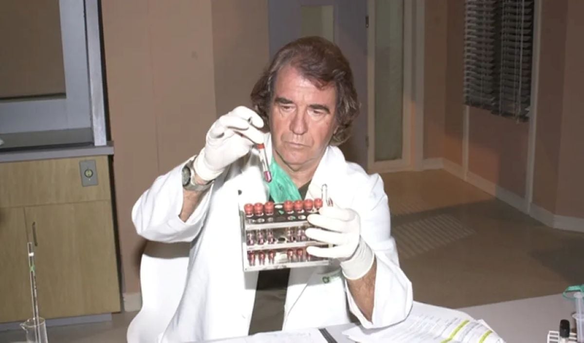 Juca de Oliveira interpretou o médico geneticista Albieri em O Clone