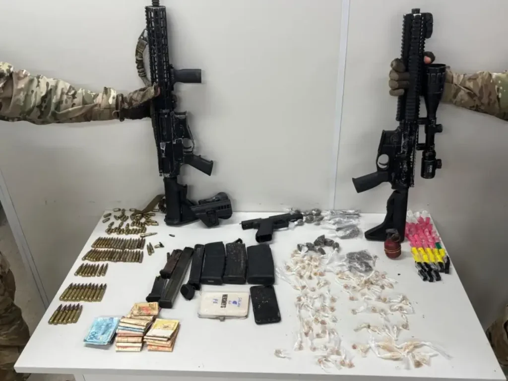 Suspeito apontado como líder do tráfico em Mata de São João morre durante operação do Bope