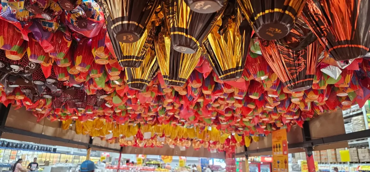 Páscoa antecipada: consumidores já pesquisam preço dos chocolates nas lojas de Feira de Santana