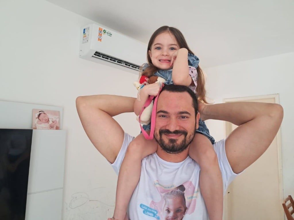 Eliaquim, pai da garotinha