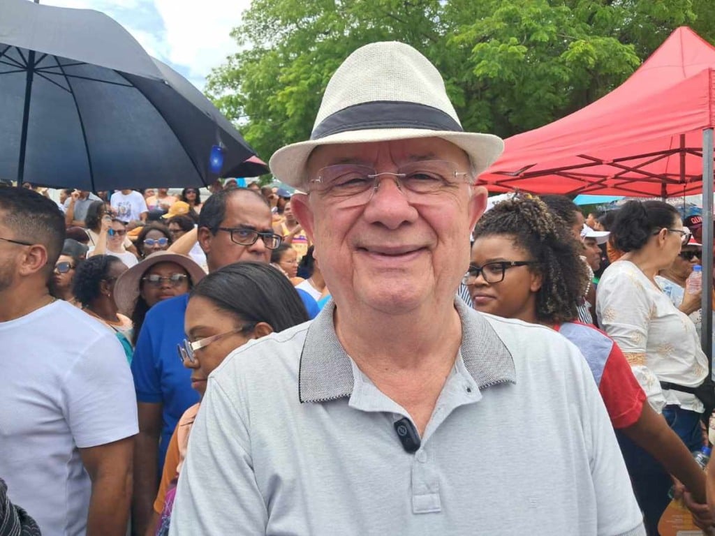 Prefeito Jos&eacute; Ronaldo