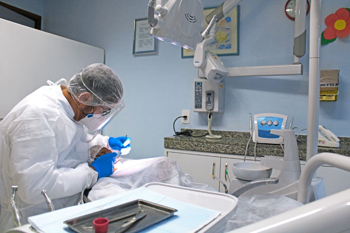 clínica odontológica
