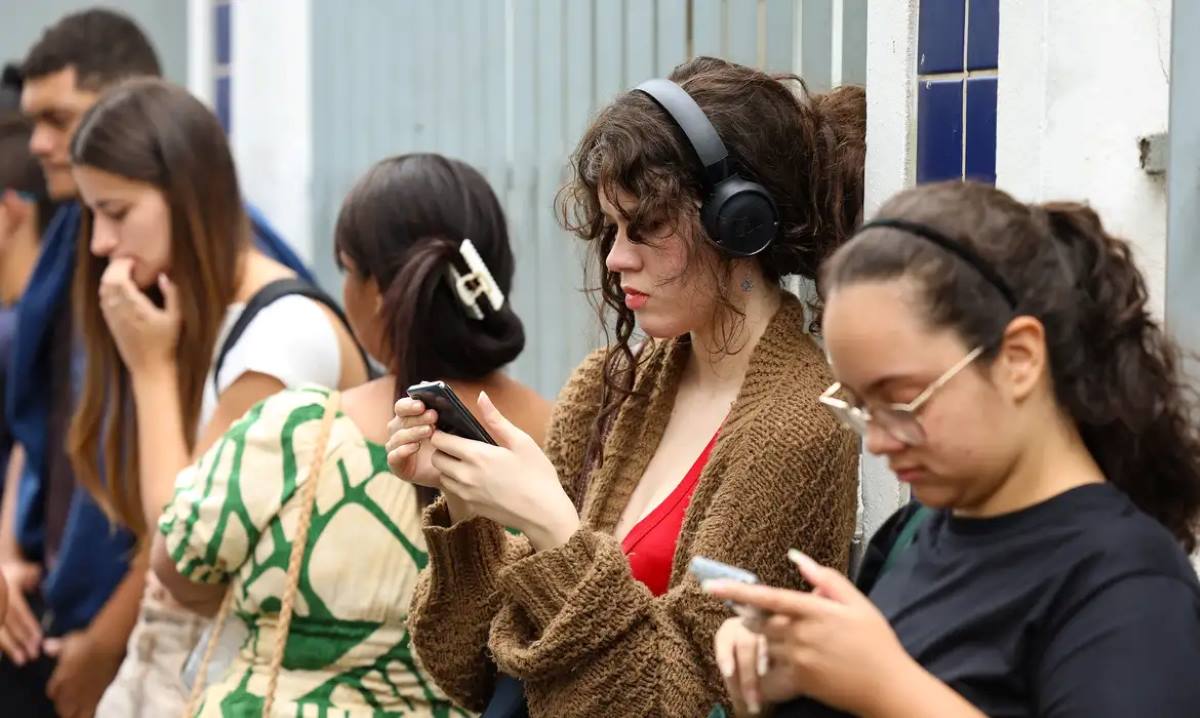Jovens - adolescentes