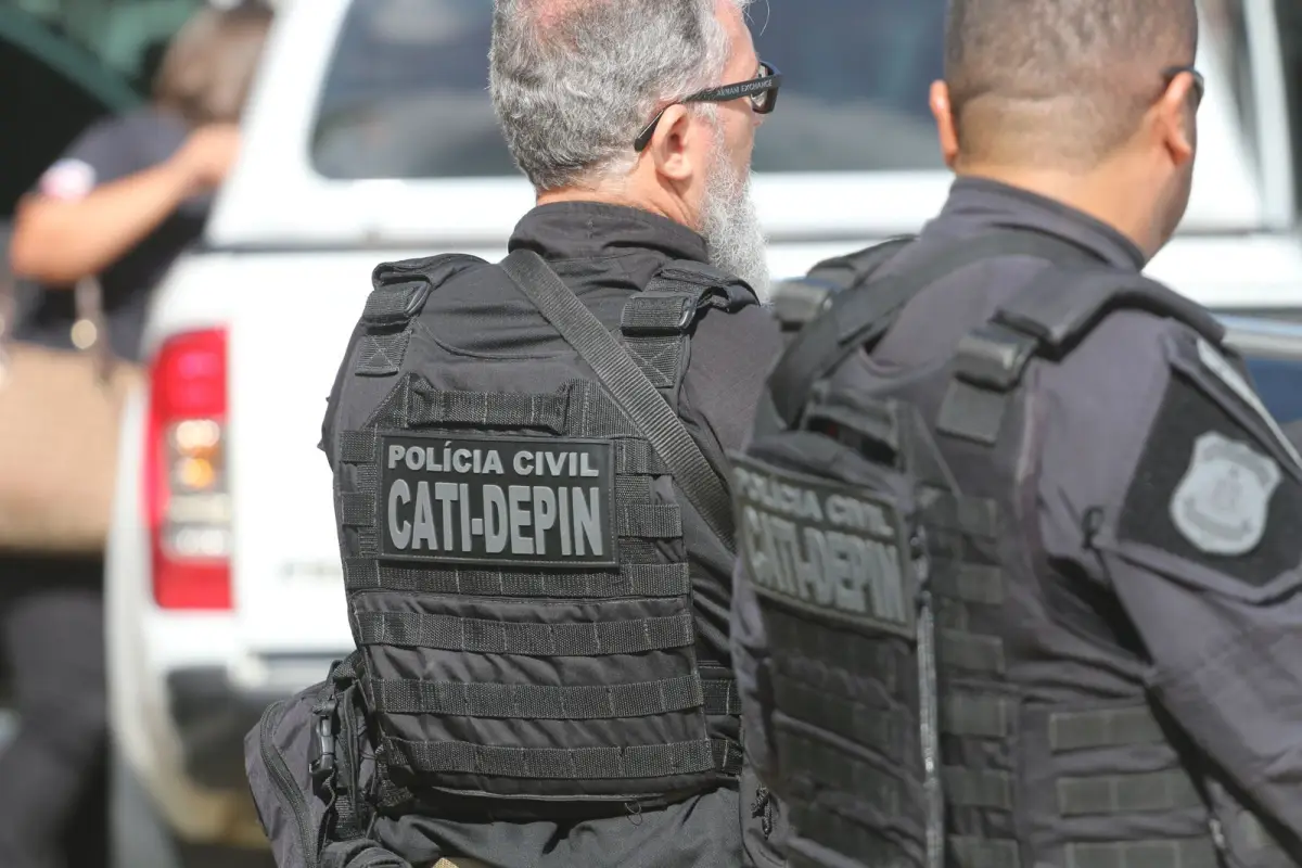 Operação prende cinco pessoas e desmonta esquema ligado ao tráfico no interior da Bahia