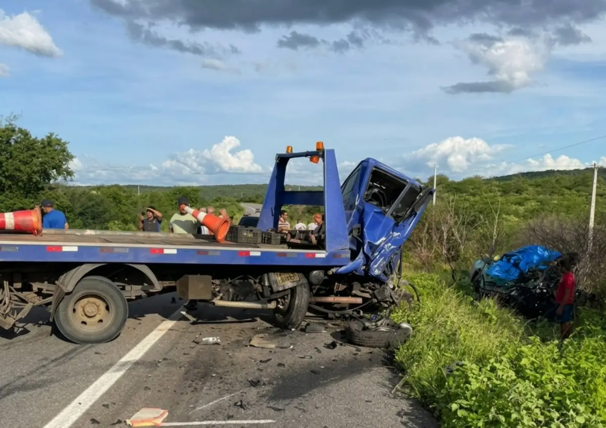 Empresário de Ipirá morre após colisão de veículos na BR-104, na Paraíba