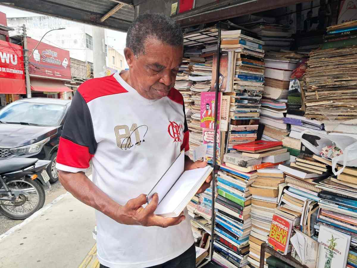 ciso, banca de livros/ sebo