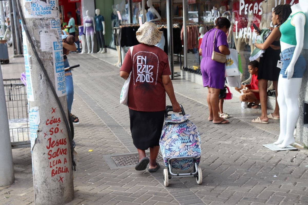 idosa- trabalho