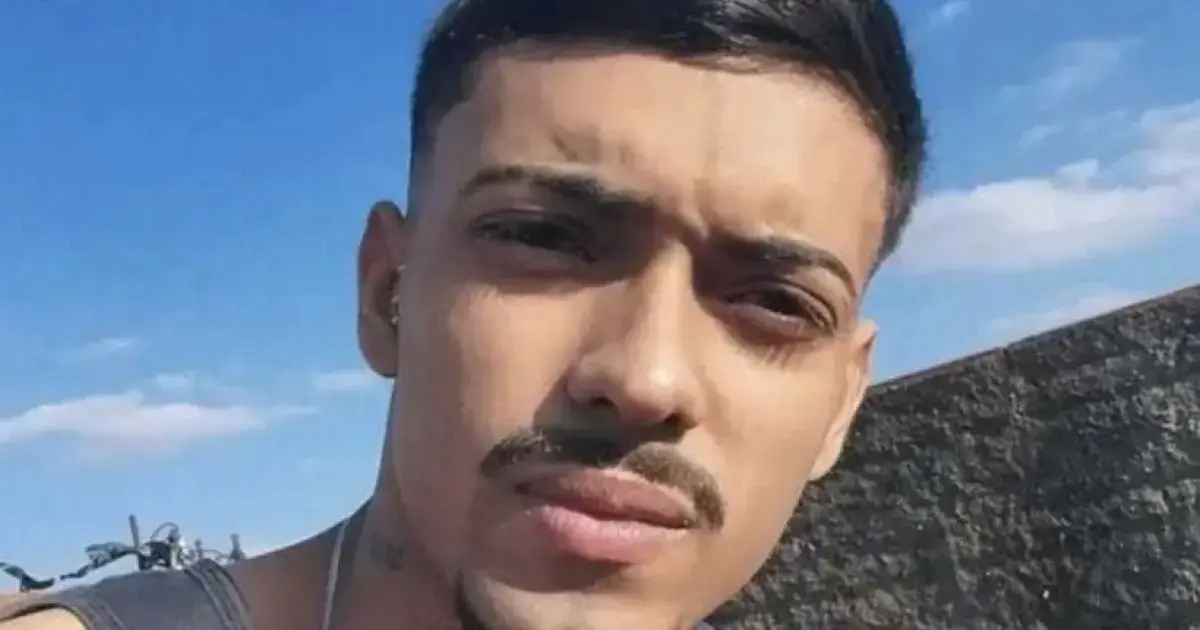 Adolescente grávida é apreendida suspeita de matar companheiro; jovem alega violência doméstica