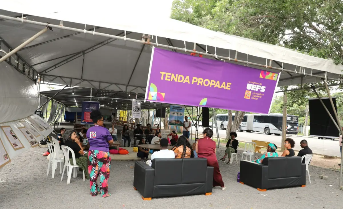 50 anos de Uefs: Tenda Afirmativa marca o inicio do 1º Congresso da universidade