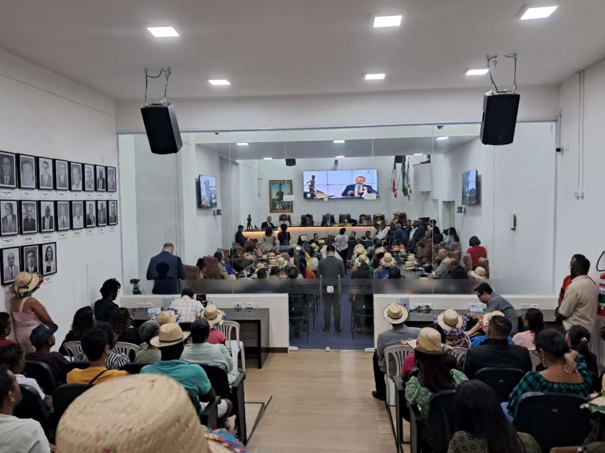 Dia do Trabalhador Rural é comemorado em sessão solene na Câmara de Feira de Santana