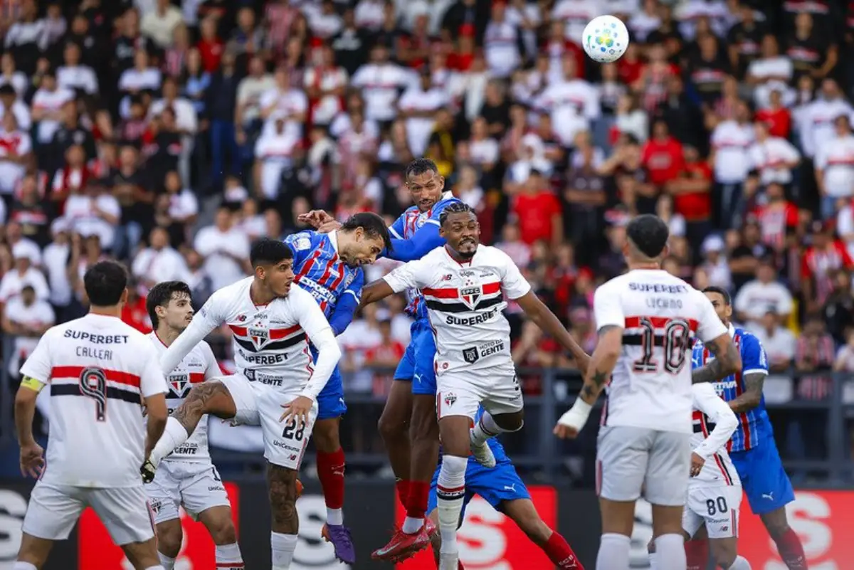 Bahia busca empate nos acréscimos e arranca ponto contra o São Paulo fora de casa