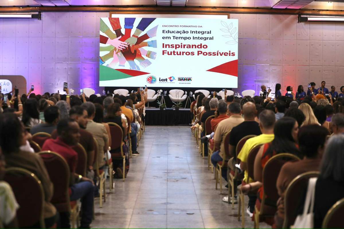 Encontro em Salvador reúne 820 gestores para fortalecer Educação Integral na rede estadual