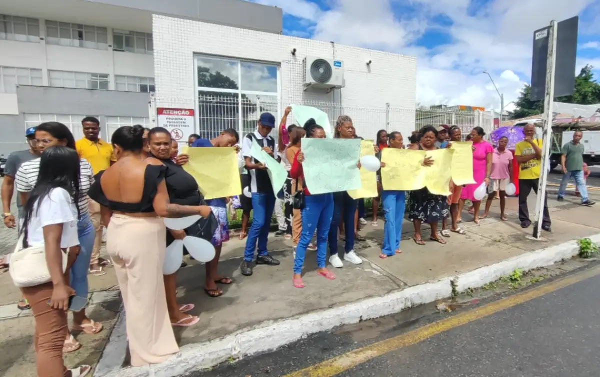 Manifestação: familiares prestam apoio a homem condenado a 15 anos por estupro de vulnerável