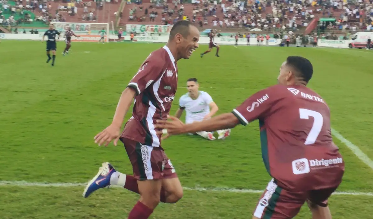 Fluminense e Feira FC