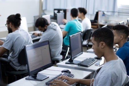 Laboratório Ciência da Computação Uesb Laboratório Ciência da Computação Uesb