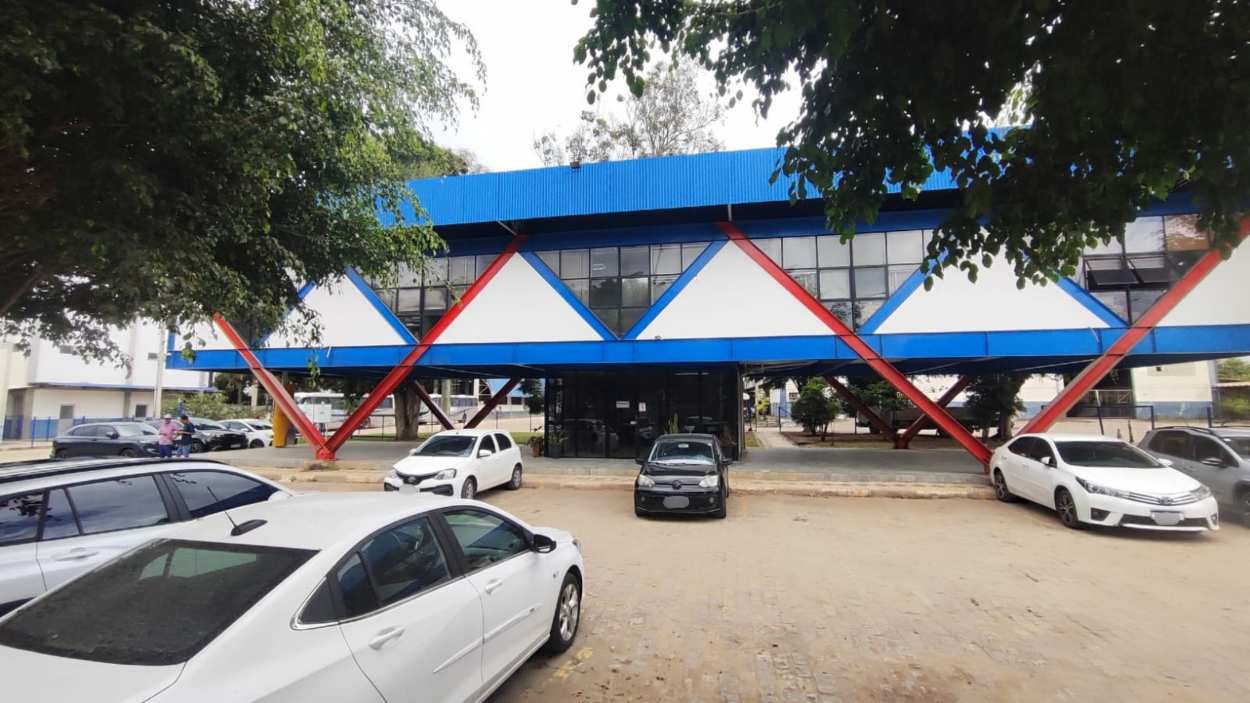 Jovem morre esmagado em empresa de pré-moldados em Feira de Santana 