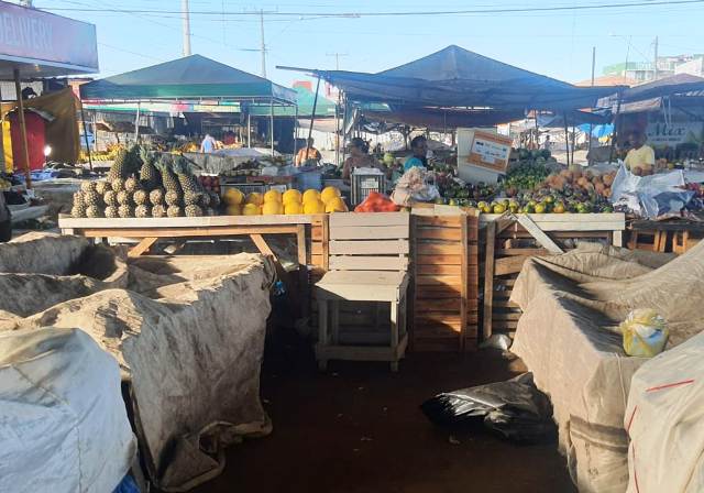 Feirantes da Estação Nova pedem melhorias na infraestrutura do entreposto comercial