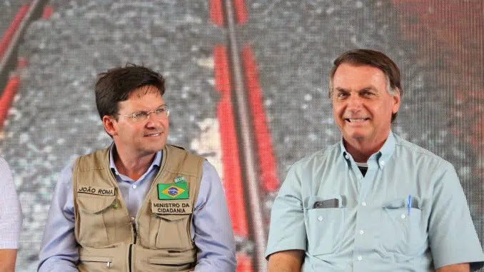 Roma desafia adversários a reduzir impostos como Bolsonaro