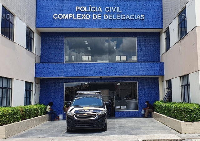 PM cumpre mandado de prisão contra acusado de homicídio em Feira de Santana