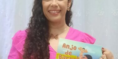 Professora baiana Ionã Scarante lança livro em homenagem à arte de Maragogipinho