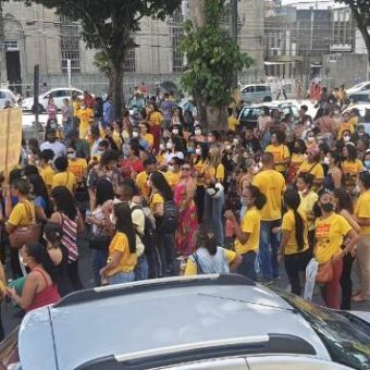 Justiça determina que prefeitura se manifeste por descumprimento de sentença sobre corte de salários