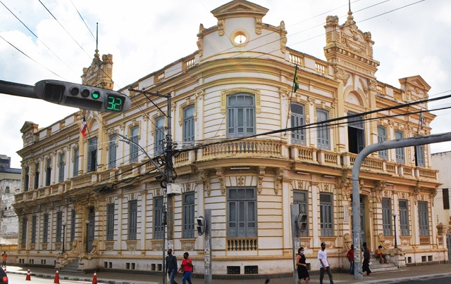 Justiça revoga multa e extingue processo da Defensoria do Estado contra a Prefeitura
