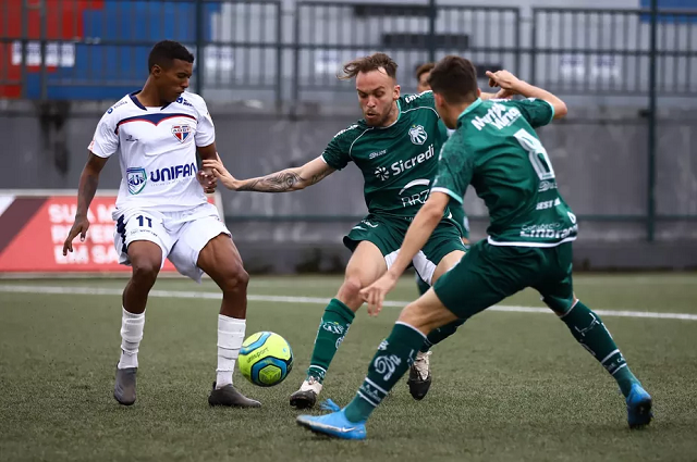 Bahia de Feira vence a Caldense e assume a liderança do Grupo 6 na Série D