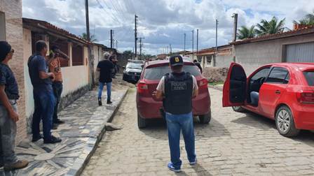 Suspeitos de matar investigador morrem em troca de tiros com a Polícia Civil