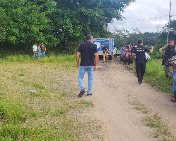 Homem é assassinado a tiros no bairro Tomba