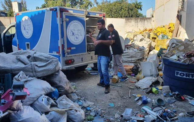 Funcionário de fábrica de vassouras é assassinado a tiros enquanto trabalhava