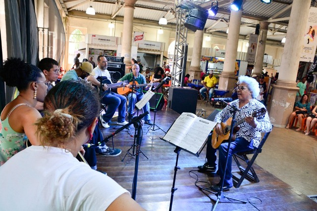 Show de Dionorina no Mercado de Arte Popular - MAP