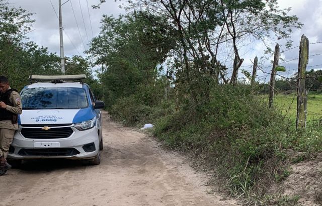 homicídio no corredor dos araçás no bairro SIM