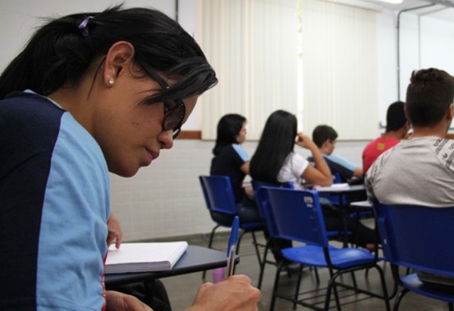 educação e jovens e adultos