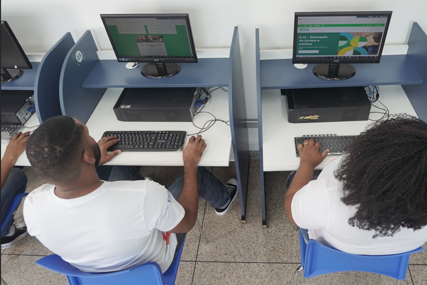 EJA - educação e jovens e adultos