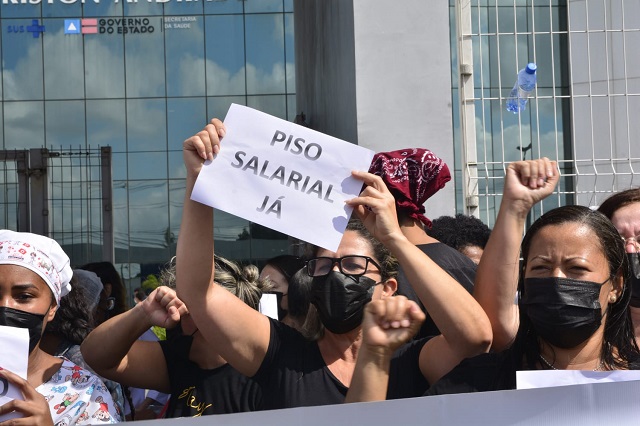 Manifestação da enfermagem pelo piso nacional