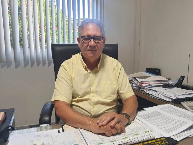 presidente do sindicato dos empregados do comércio Antônio Cedraz