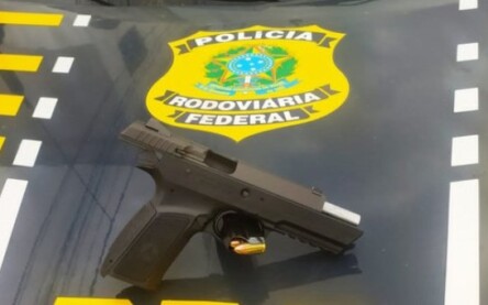 pistola apreendida
