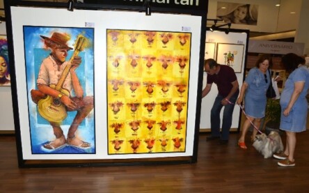 Exposição com obras de artistas feirenses